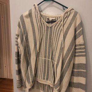 Black and white beachy sweatshirt